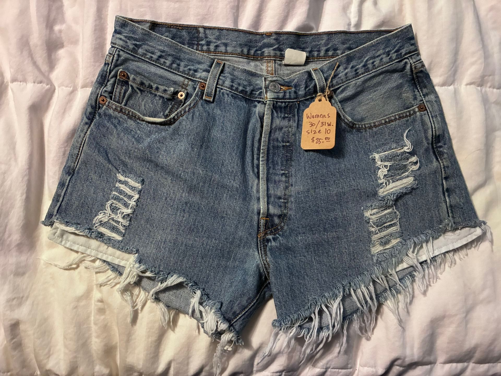 Levis 501 Cut Offs