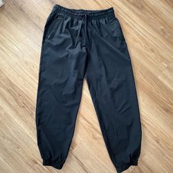 YPB Abercrombie Black Elastic Waist Jogger Pants  Women’s Medium