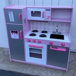 KidKraft Girls Play Kitchen 