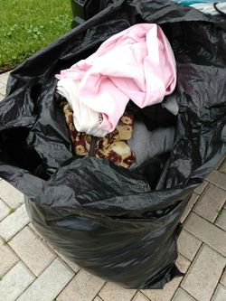 Large full bag of assorted women's clothes