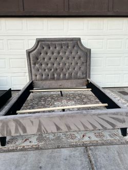 Parker House Jasmine Flannel (Grey) Queen Bed Frame - READ Description
