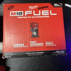 Milwaukee M18 Fuel Compact Router