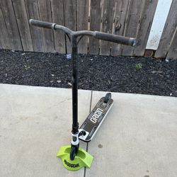 Scooter (pro)