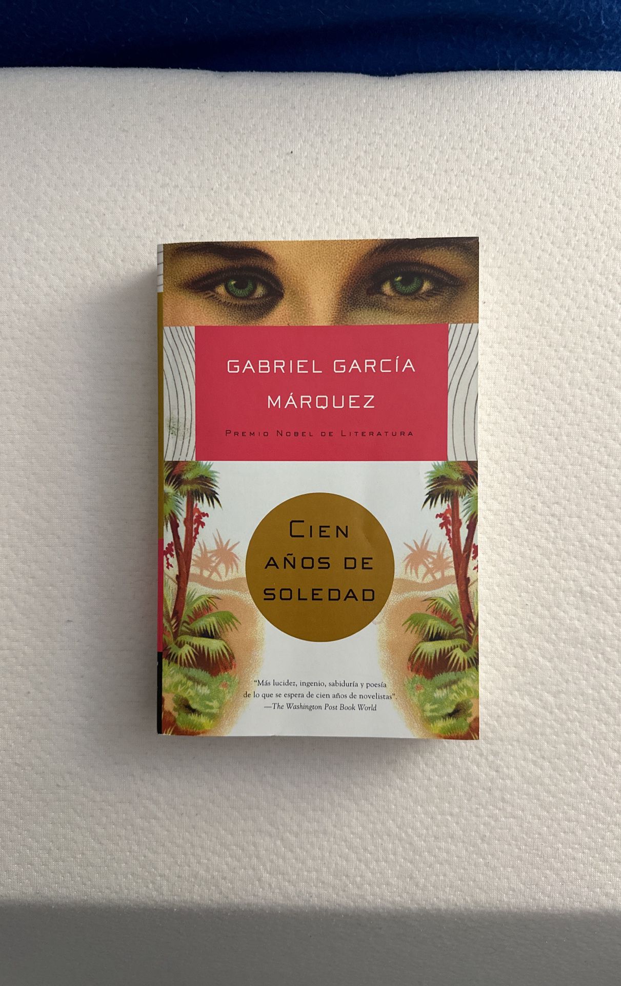 Book - Gabriel Garcia Marquez - Cien años de Soledad - Nobel prize Winner