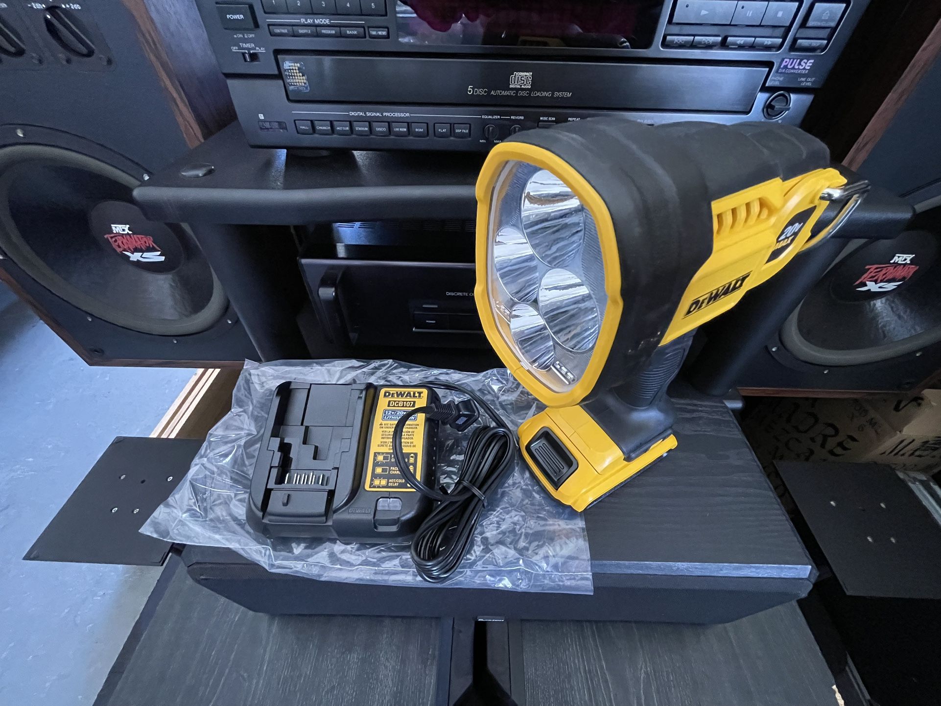 Spot Light, Battery & Charger