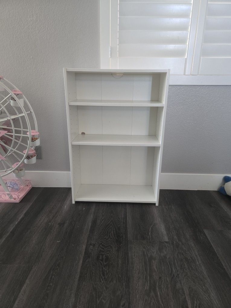 Small Book Shelf