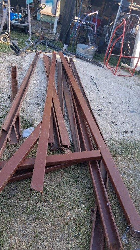 Metal Channels