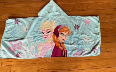 Disney Frozen Hooded Towel For Toddler