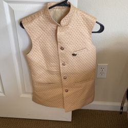 Men Dress Vest. Size Small