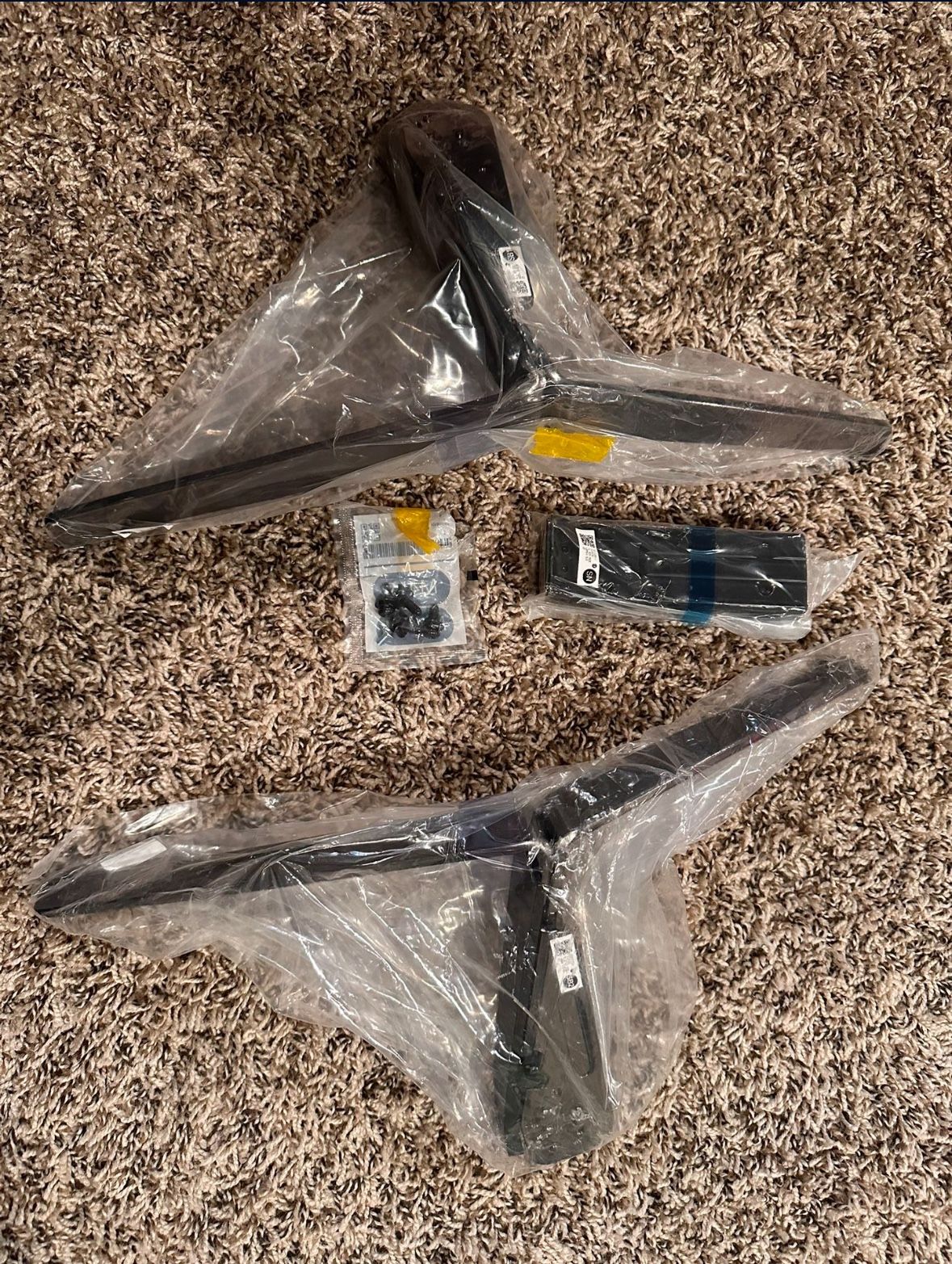 Sony BR-75x950h TV stands with screws