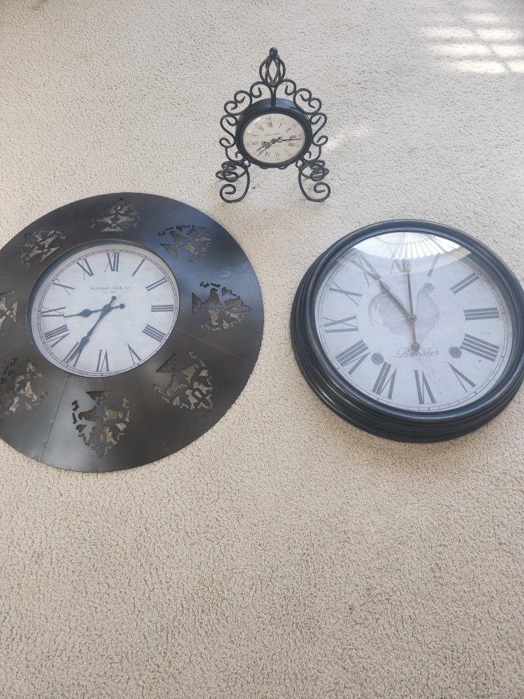 Clocks, Vases, & Accents