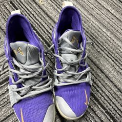 Super Cute Nike Men’s Sneakers Size 8,5