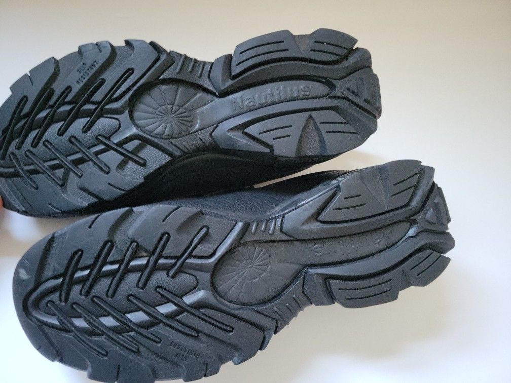 Nautilus Steeltoe Work Shoes