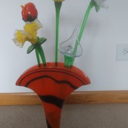 Glass Vase And Flowers 