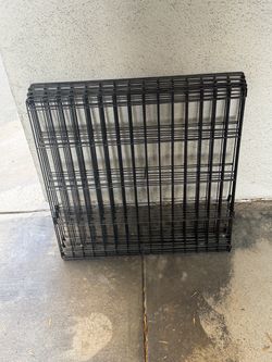 Black Wire Dog Crate Panel