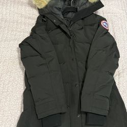 Canada Goose Jacket