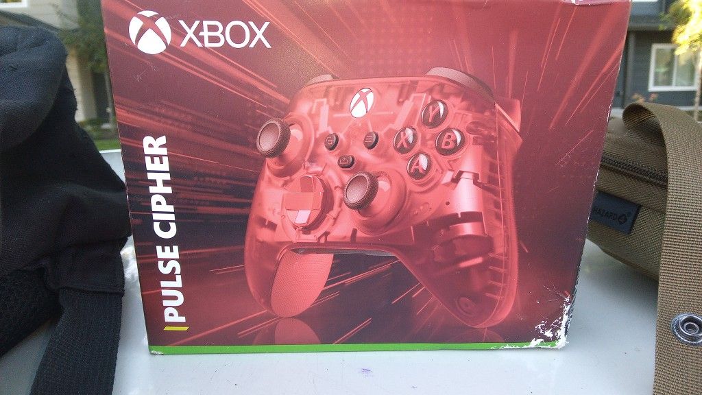 Red Xbox Controller