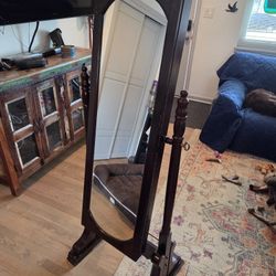 Wood Vintage Jewlery Mirror