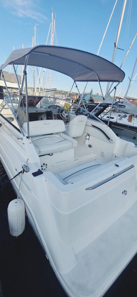 Bayliner 2355 ciera sunbridge.