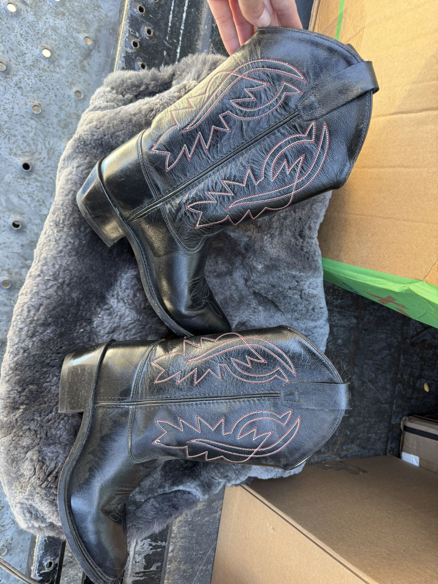 Leather Boots 
