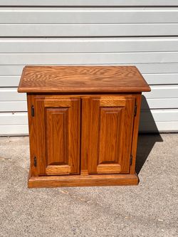 Small Oak Cabinet