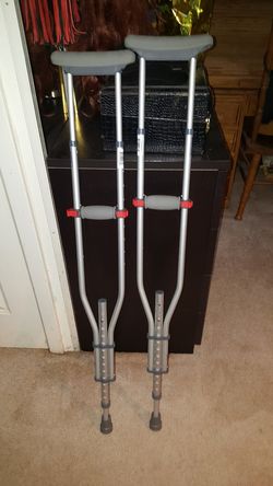 New Fully adjustable crutches