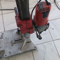 Milwaukee Milwaukee Dymodrill Core Drill Machine With Rolling Base 