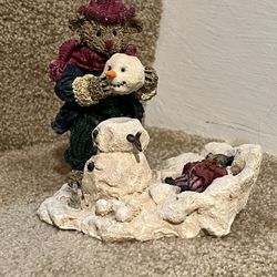 Cottage collectibles Motley & Rickey Snowy days figure Ganz