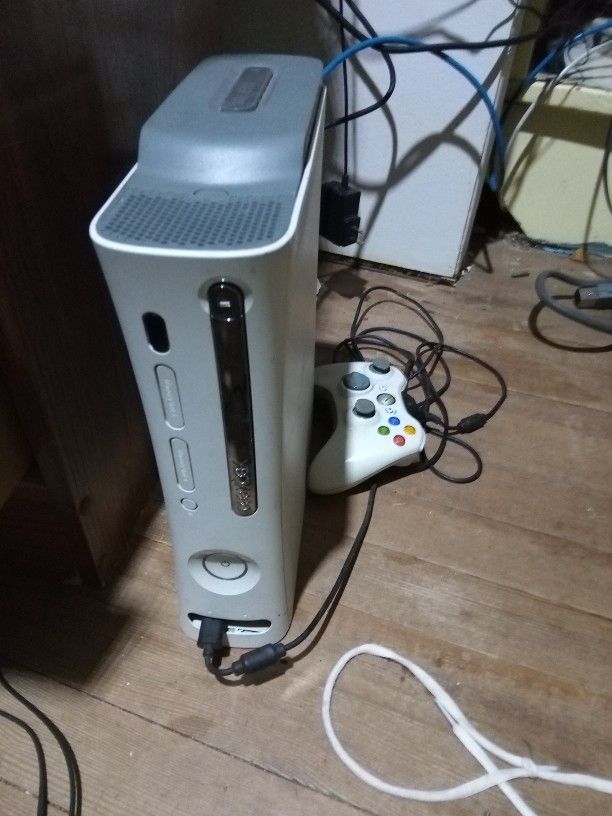 Xbox 360 With 6 Games