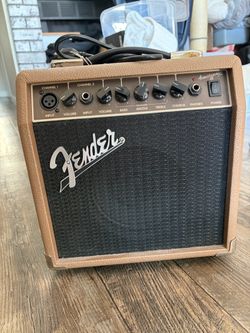 Fender Acoustasonic 15 Acoustic Guitar Amplifier, 15W Portable Combo Amp