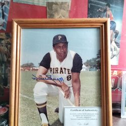 Willie Stargell Autographed Picture