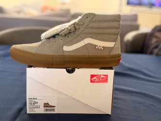 Vans Sk8-Hi (color out of stock on site)