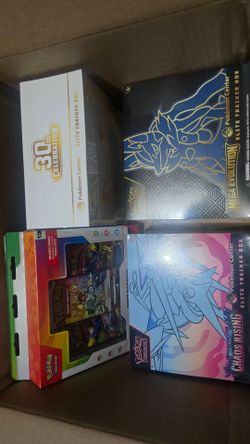 Best offer takes it all Pokemon Center ETB's
