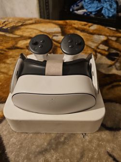 Meta Quest 3S VR Headset with Controllers