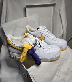 Air Force 1 Low Retro QS KB M9.5 White / Mais Varsity