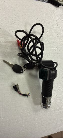 Brand New E-Bike Twist Throttle with LCD Display & Key Ignition – Universal