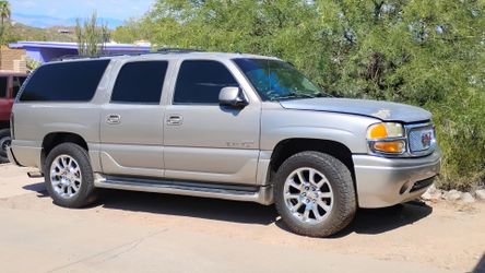 2003 GMC Yukon Denali XL
