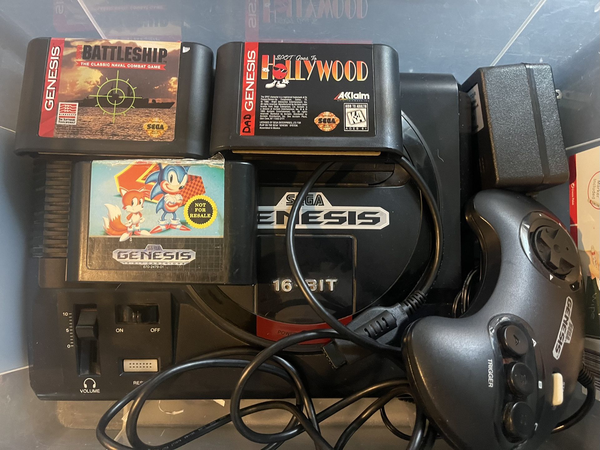 Sega Genesis 16 Bit Console Bundle Lot W/ Cords Controllers 3 Games Tested
