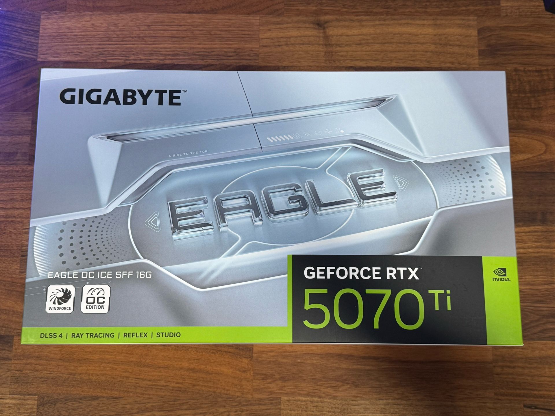 RTX 5070 Ti Gigabyte Eagle