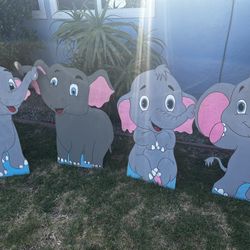 Elephant Wood Props