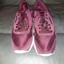 Mens Burgundy Reebok Athletic Shoes