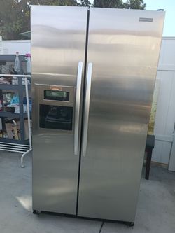Fridge working delivery available