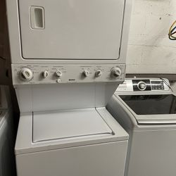 Stackable Washer/ Dryer 