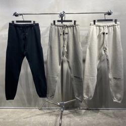 Essential Sweatpants 