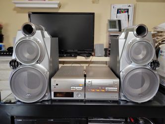 JVC EX-TD5 Micro component system  Cd & Cassette and USB Bluetooth devices together.