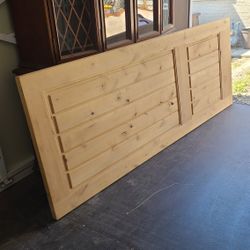 New Knotty Alder Door