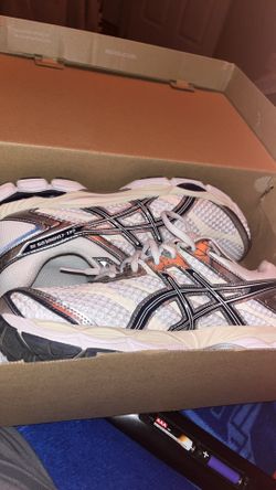 Gel cumulus 16 asics size 9