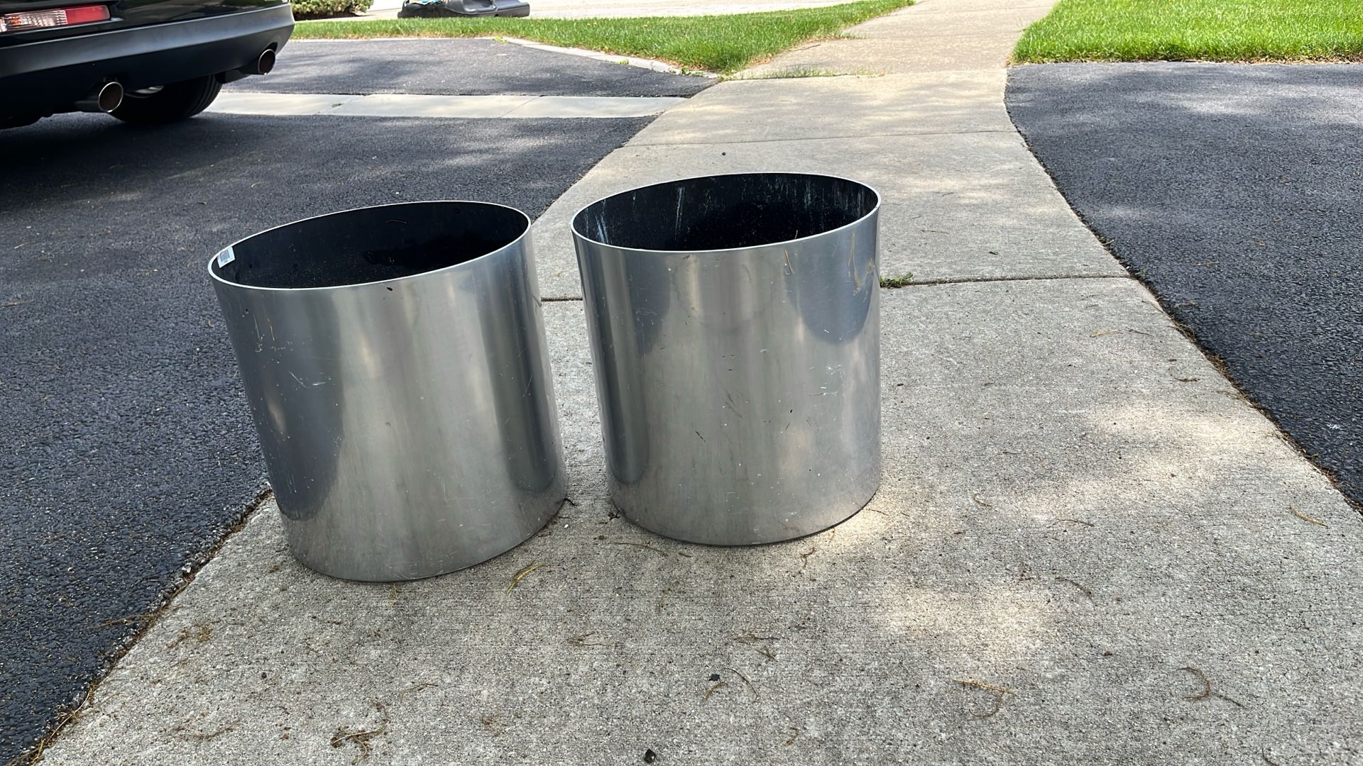 2 Stainless Steel Plant/Tree Pot Holder