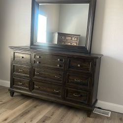 Drawer With Mirror 