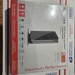 Netgear N750 Wireless Router